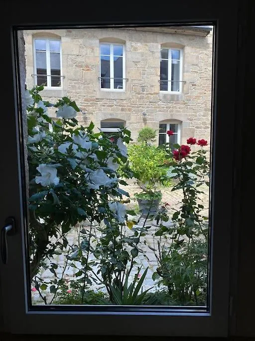 Apartment Studio Cosy Tout Equipe En Coeur De Ville Au Calme Guingamp